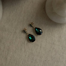 Load image into Gallery viewer, Jemima Earrings Green