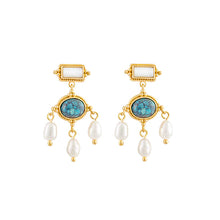 Load image into Gallery viewer, Victoria Earrings