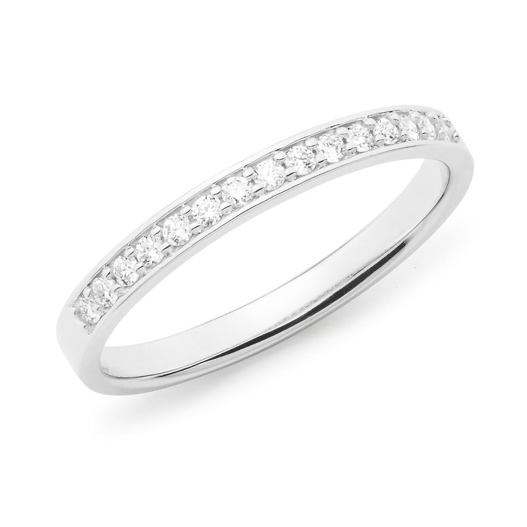 Wedding Band flat profile with grain set diamonds TDW 0.16ct