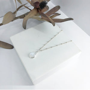 Rosario Necklace With Pear Moonstone