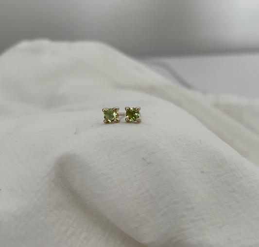 Peridot birthstone studs in gold