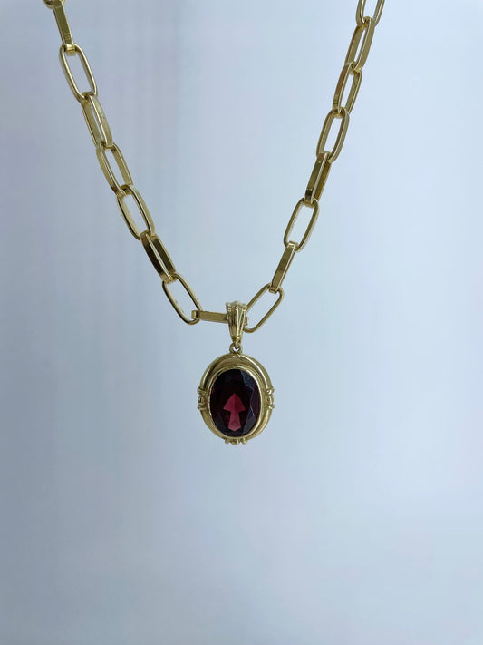 9ct Oval Garnet Enhancer